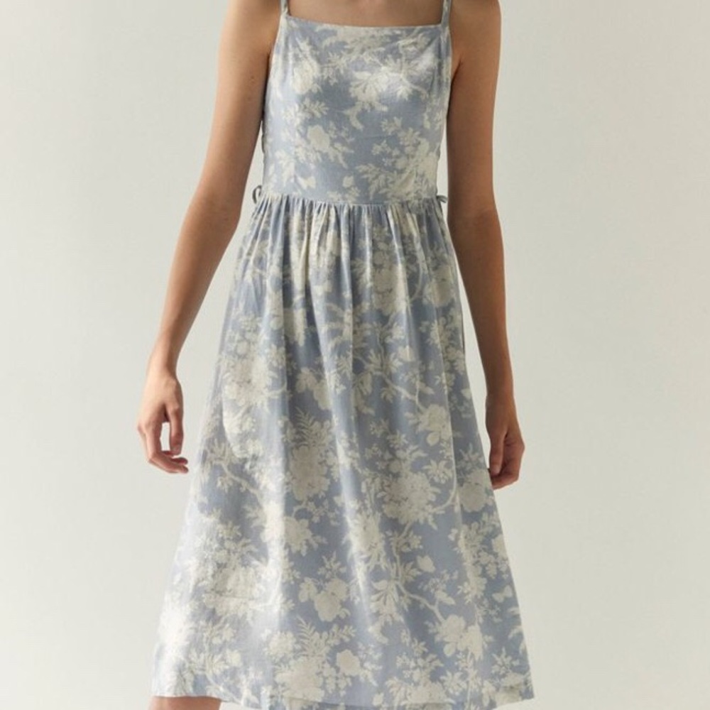 NWT Urban Outfitters Midi Dress🦋